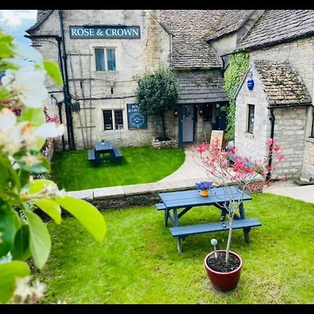 The Rose & Crown Farmhouse Kitchen Nympsfield Buitenkant foto