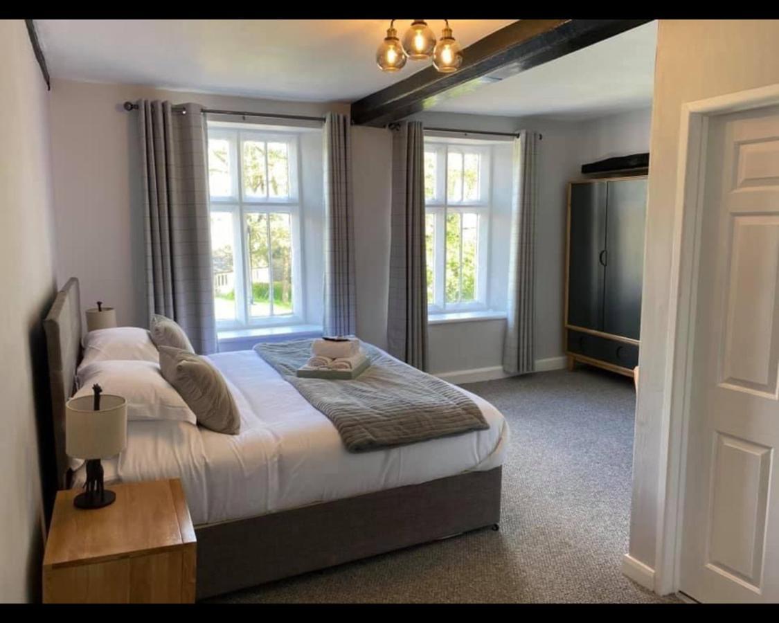 The Rose & Crown Farmhouse Kitchen Nympsfield Kamer foto